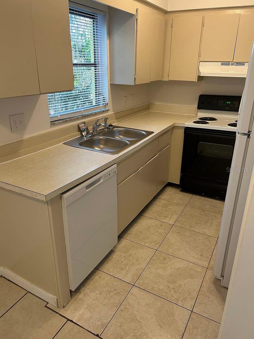 7025 HIBISCUS AVE S — photo 5