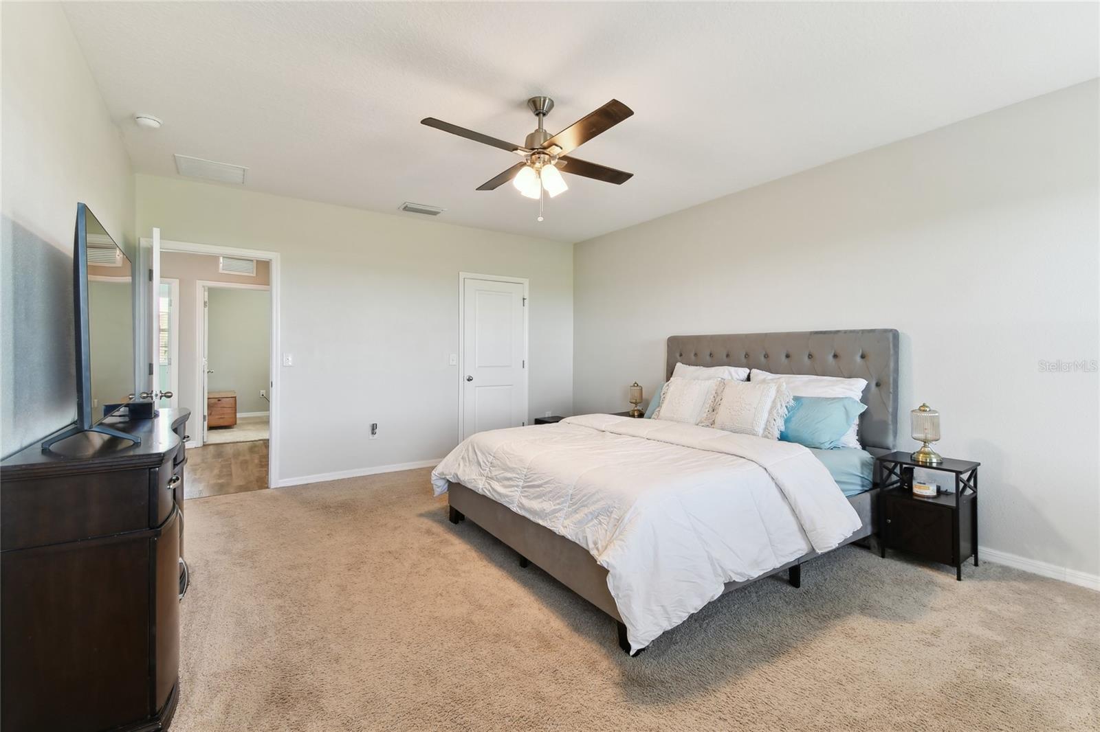 10741 CHARLOTTE DR — photo 55