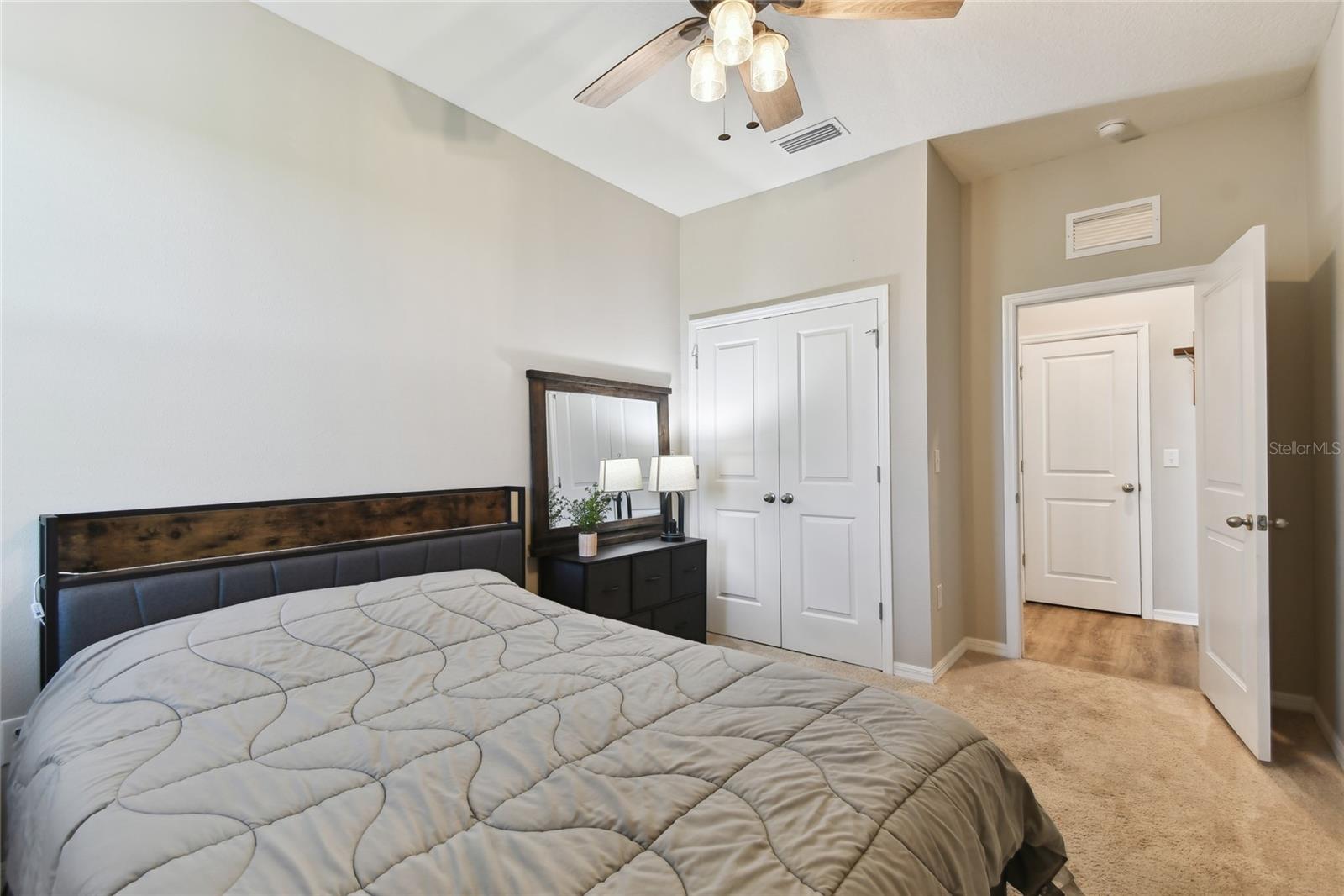 10741 CHARLOTTE DR — photo 33