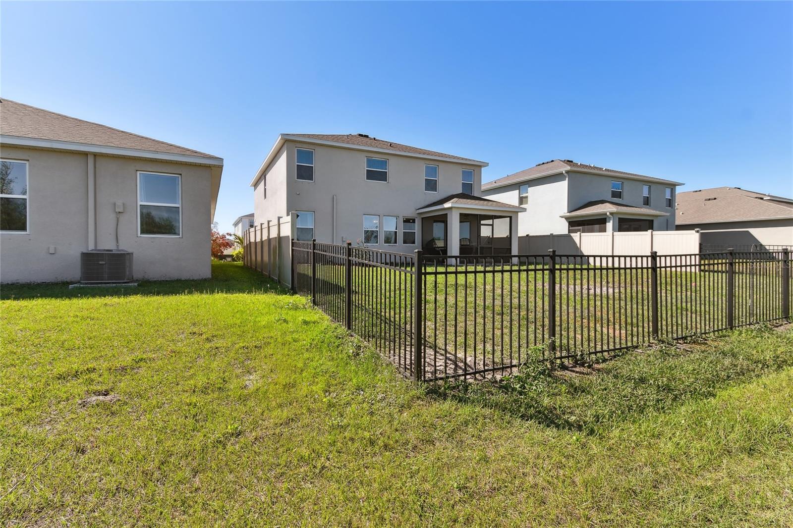 10741 CHARLOTTE DR — photo 64