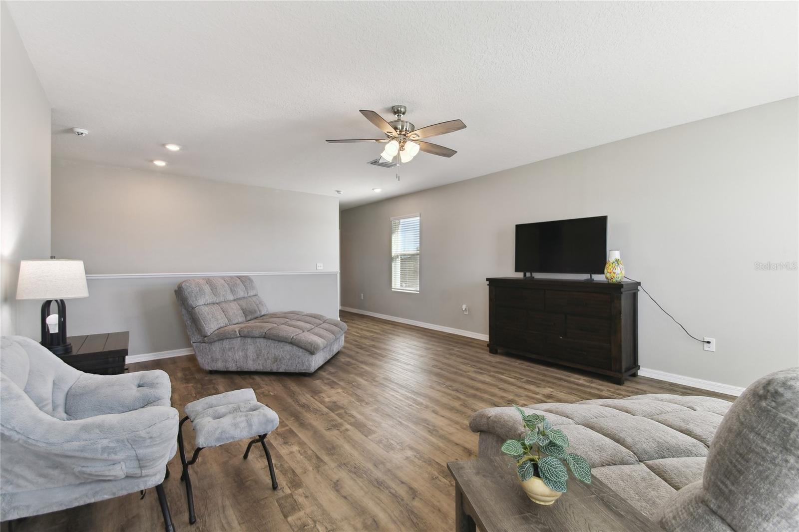 10741 CHARLOTTE DR — photo 45