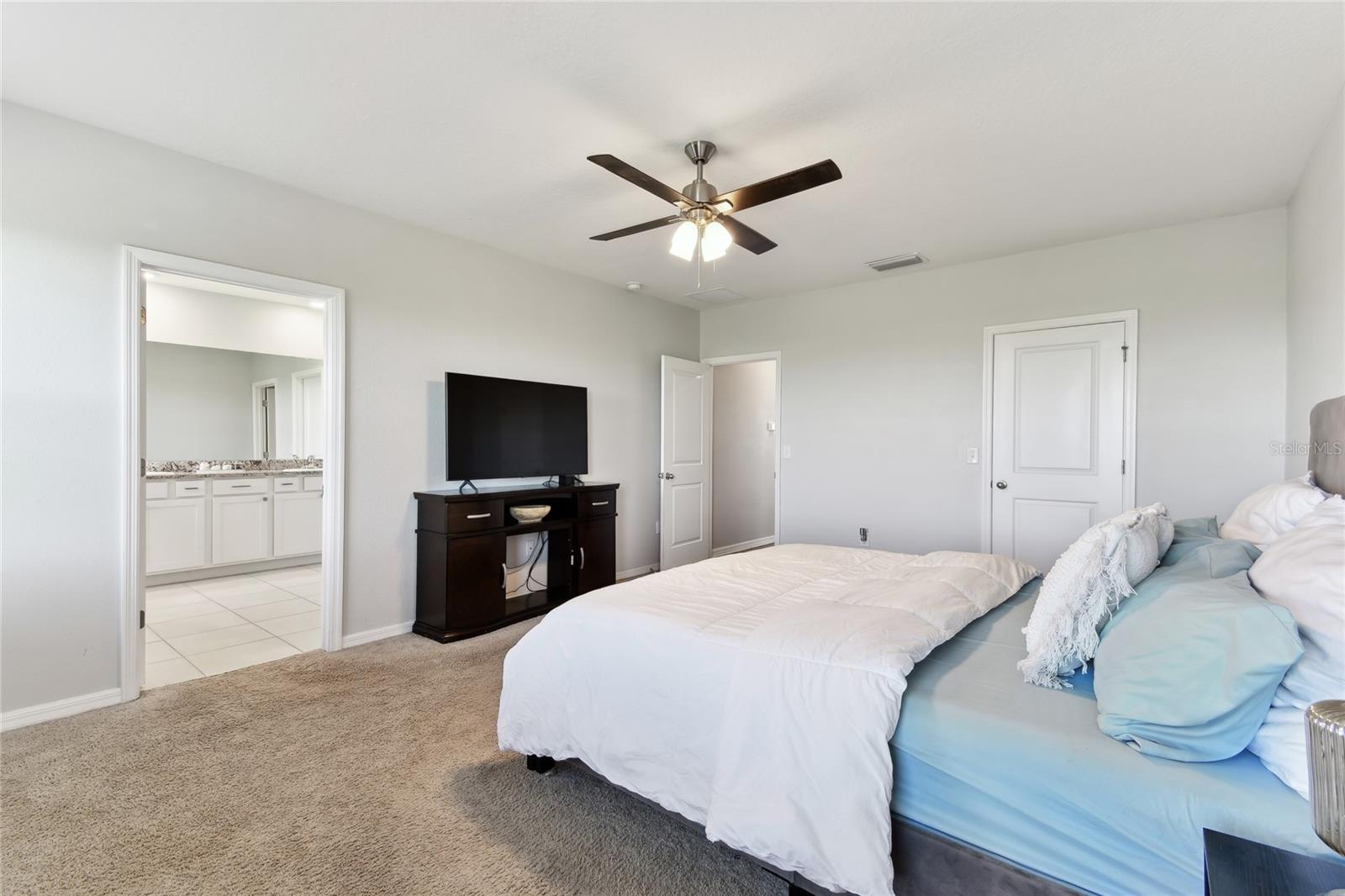 10741 CHARLOTTE DR — photo 56