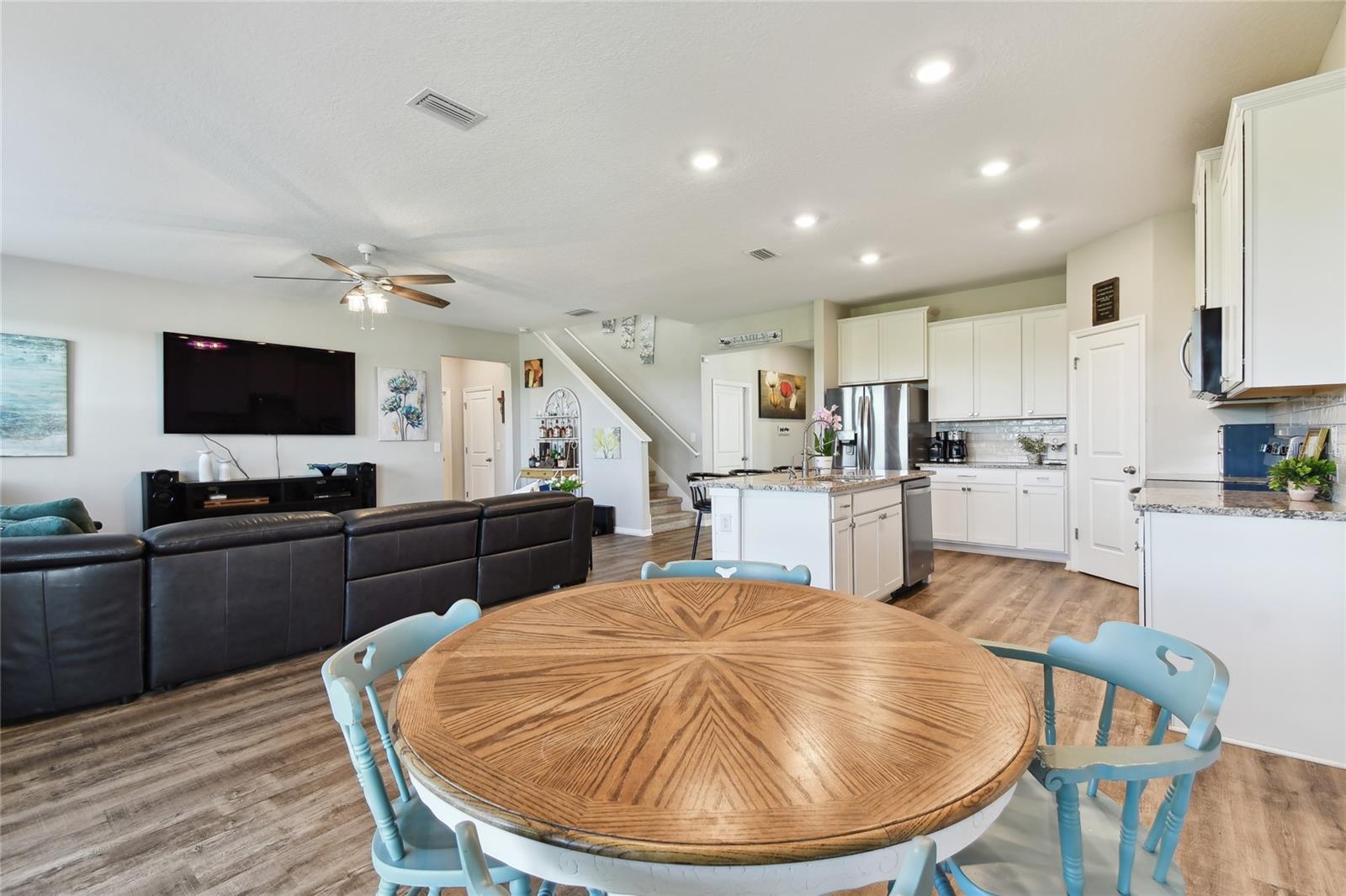 10741 CHARLOTTE DR — photo 21