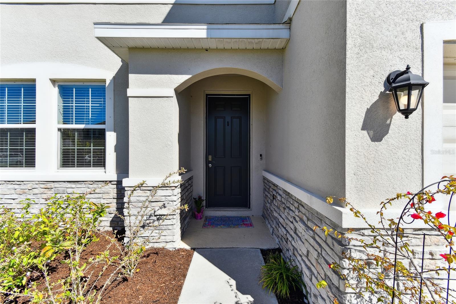 10741 CHARLOTTE DR — photo 4