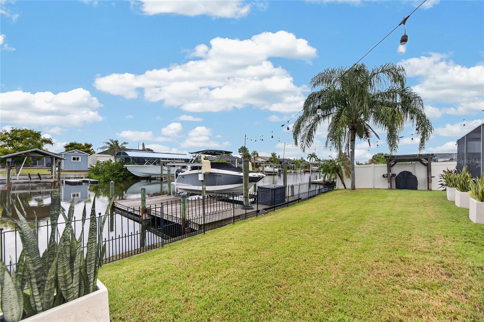 6510 SOLITAIRE PALM WAY — photo 64