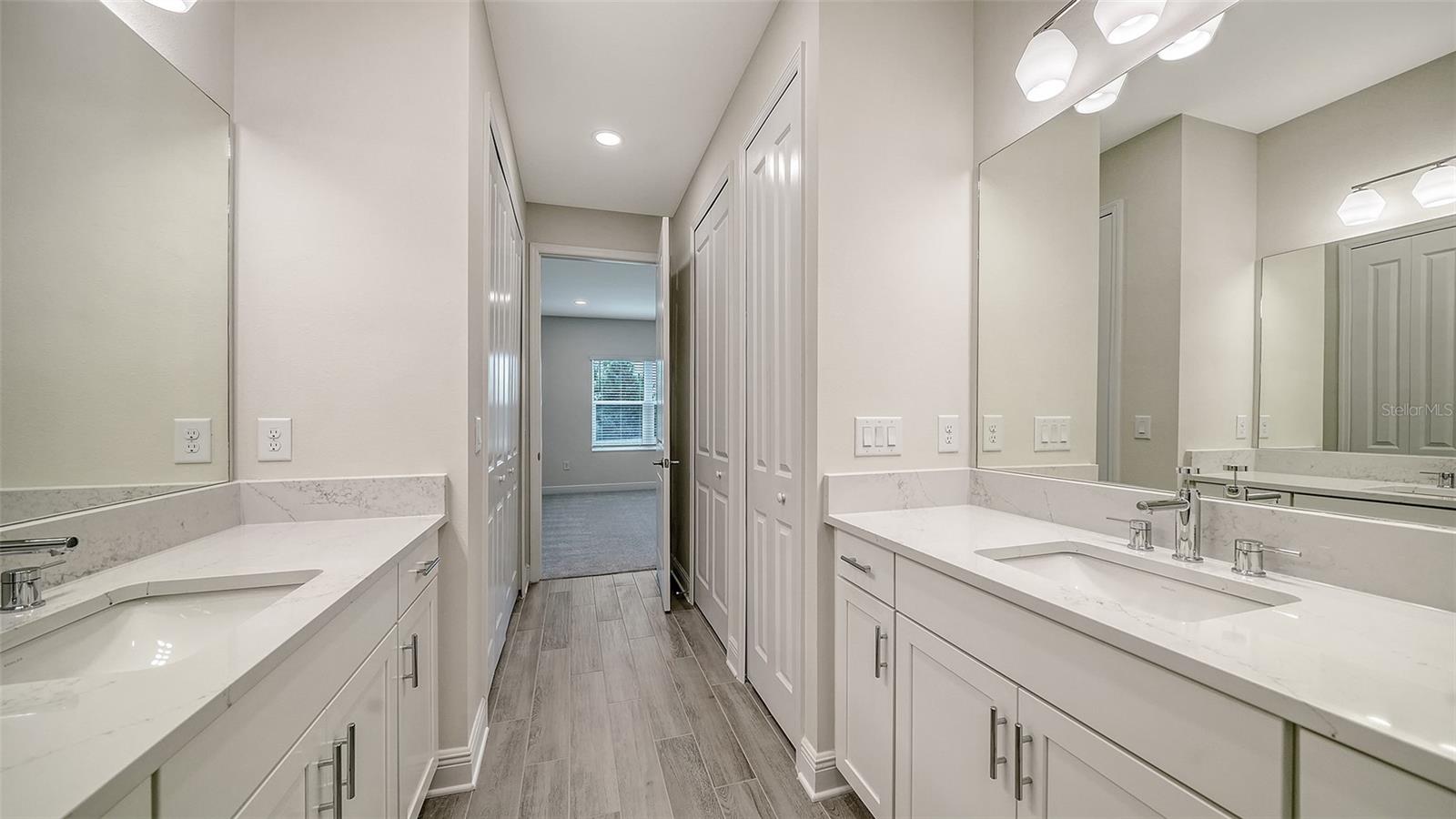 2115 SYLVESTER PALM LN — photo 23
