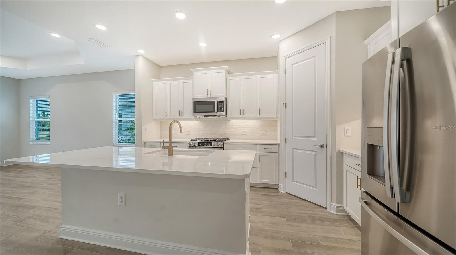 2115 SYLVESTER PALM LN — photo 17