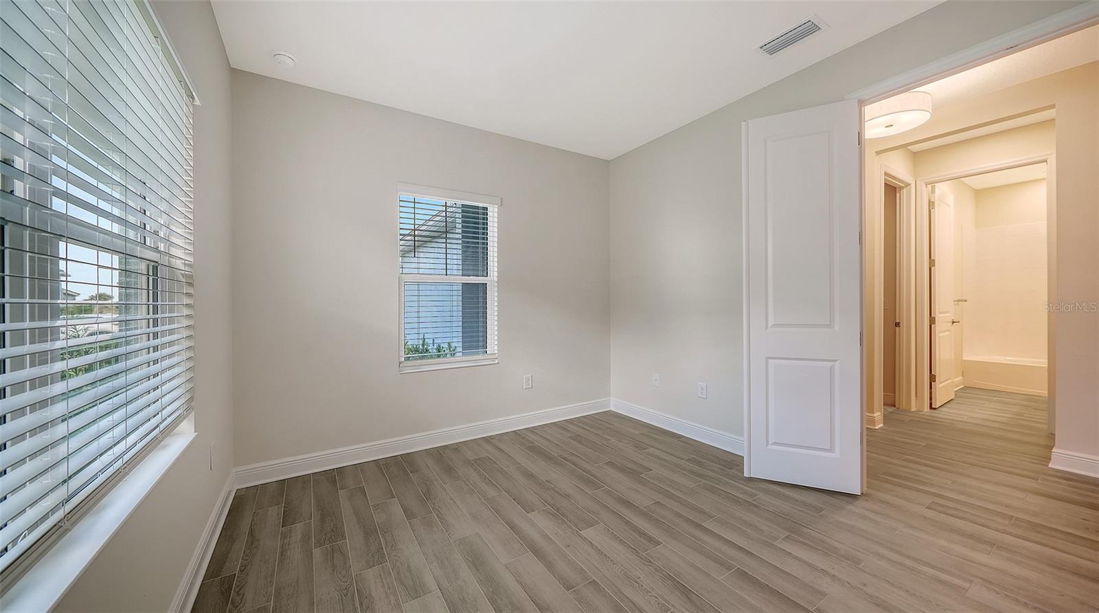 2115 SYLVESTER PALM LN — photo 27