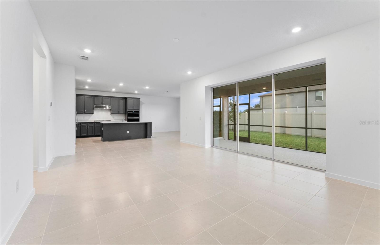 37231 CLINCH CIR — photo 8