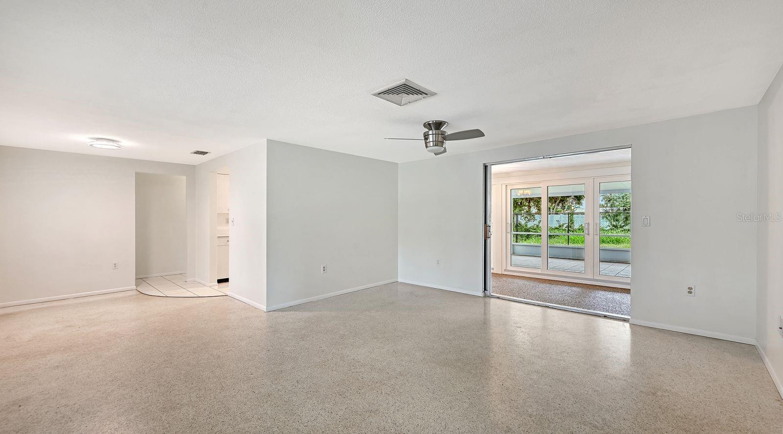 2610 REGATTA DR — photo 6