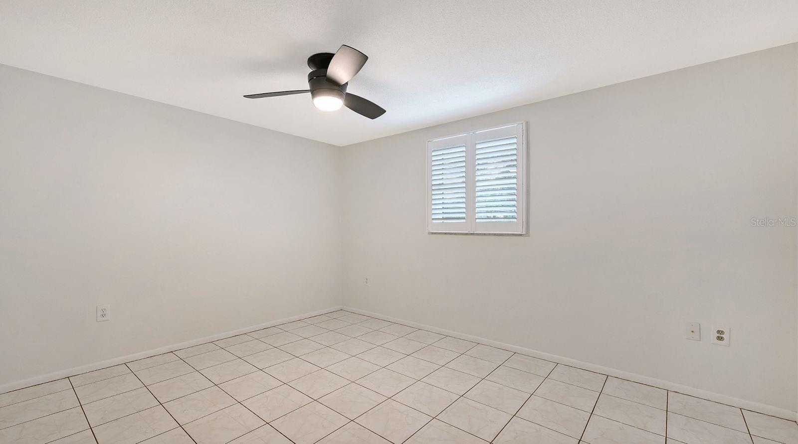 2610 REGATTA DR — photo 28