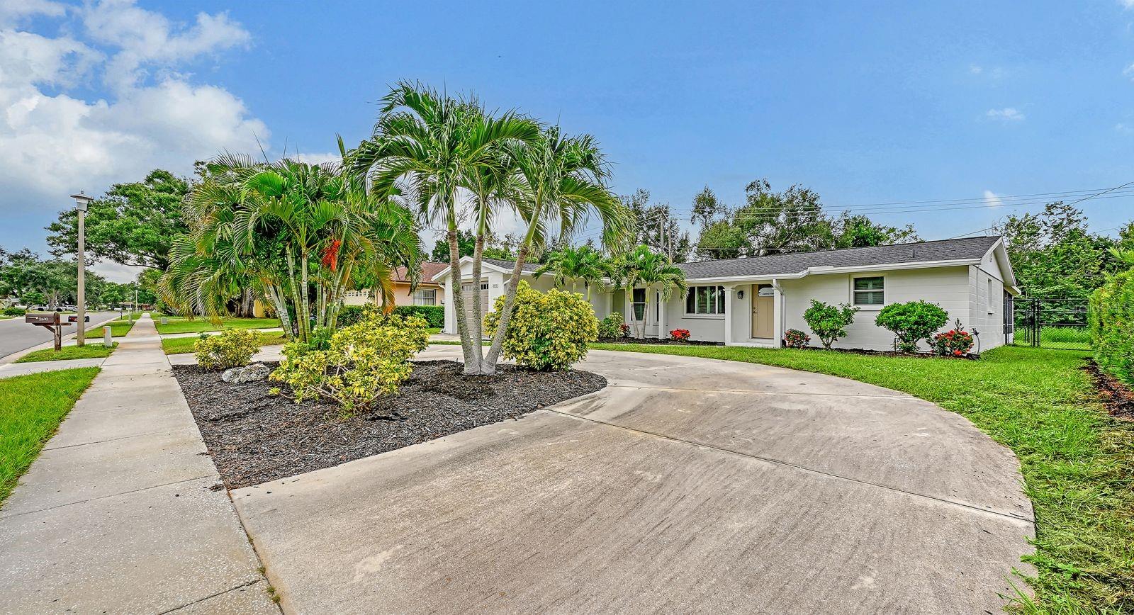 2610 REGATTA DR — photo 49