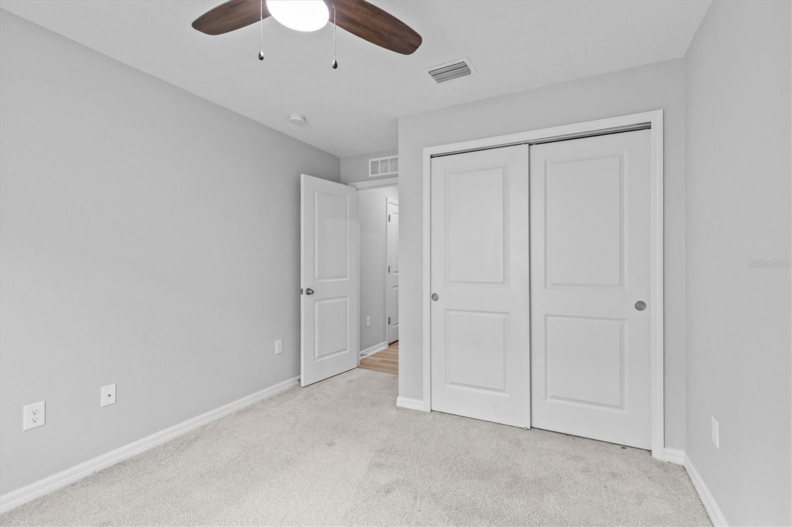 9972 MESIC WOODS AVE — photo 11