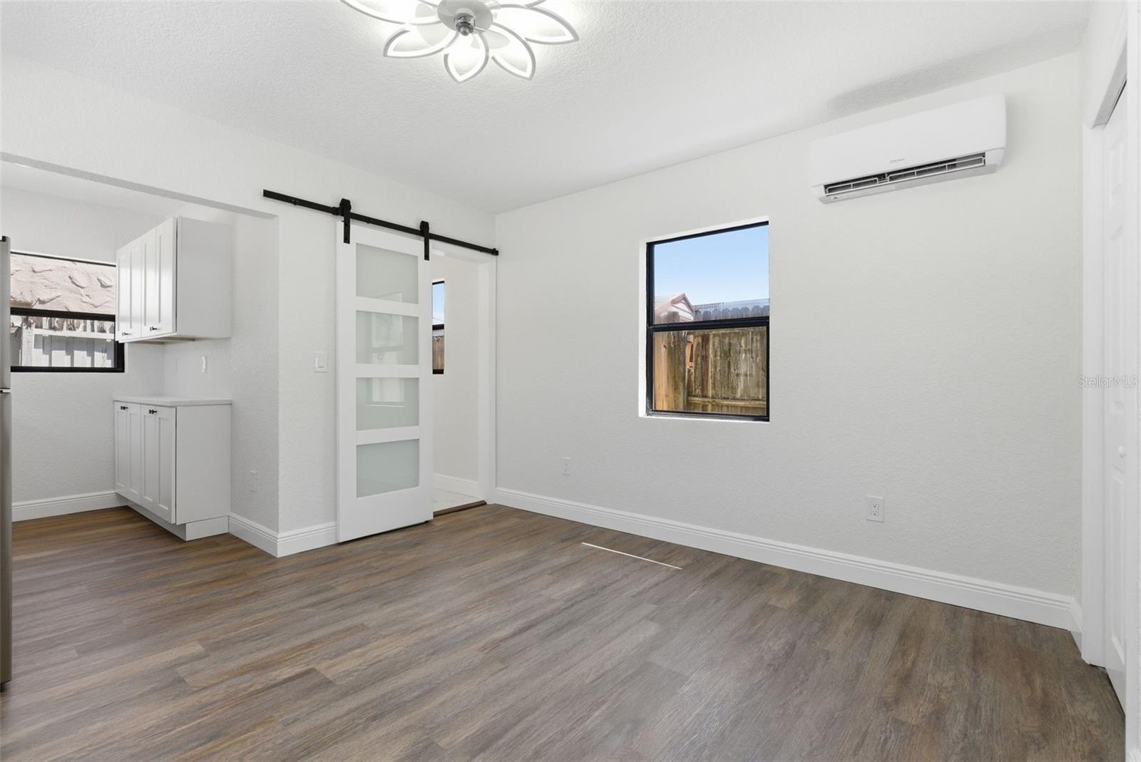 113 145 AVE E — photo 52