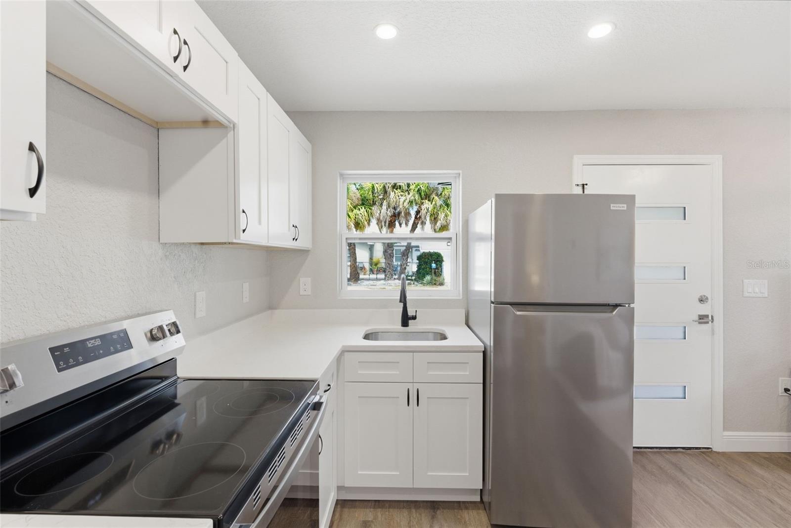 113 145 AVE E — photo 11