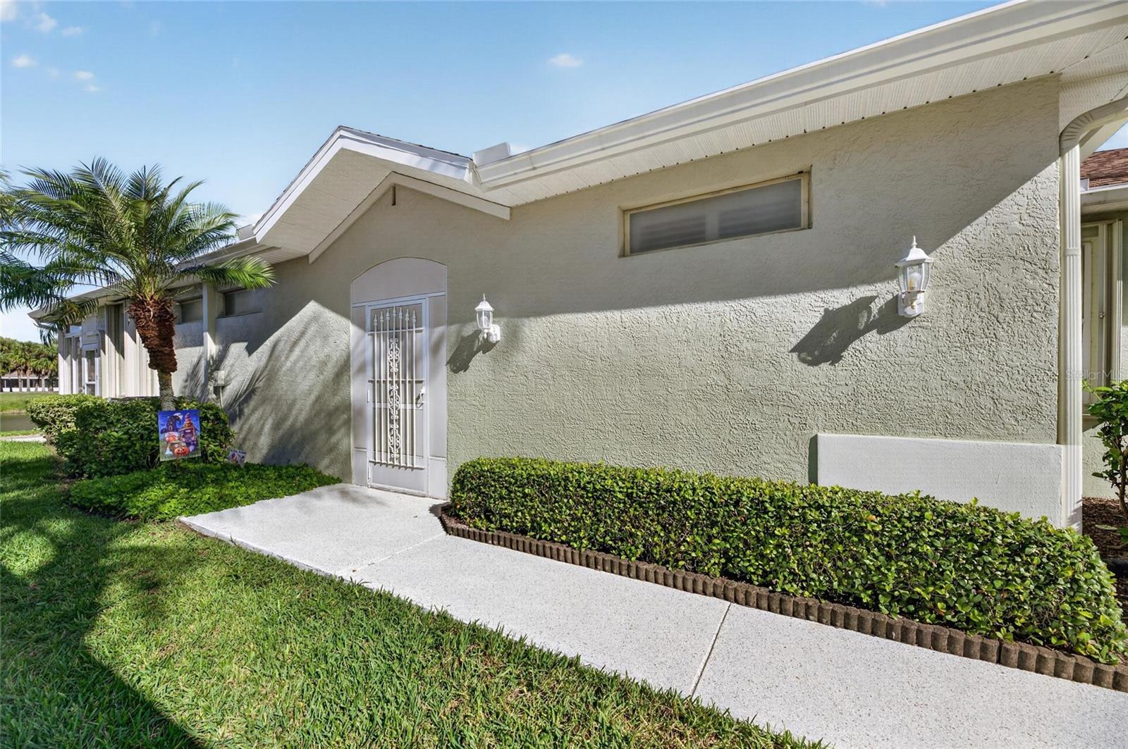 1229 HUNTINGTON GREENS DR #12 — photo 5
