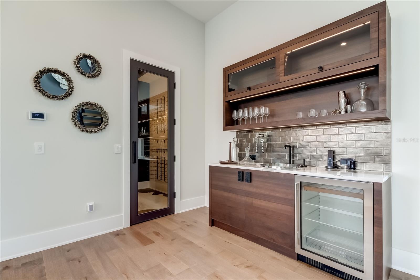 9586 TROUTWATER LN — photo 33