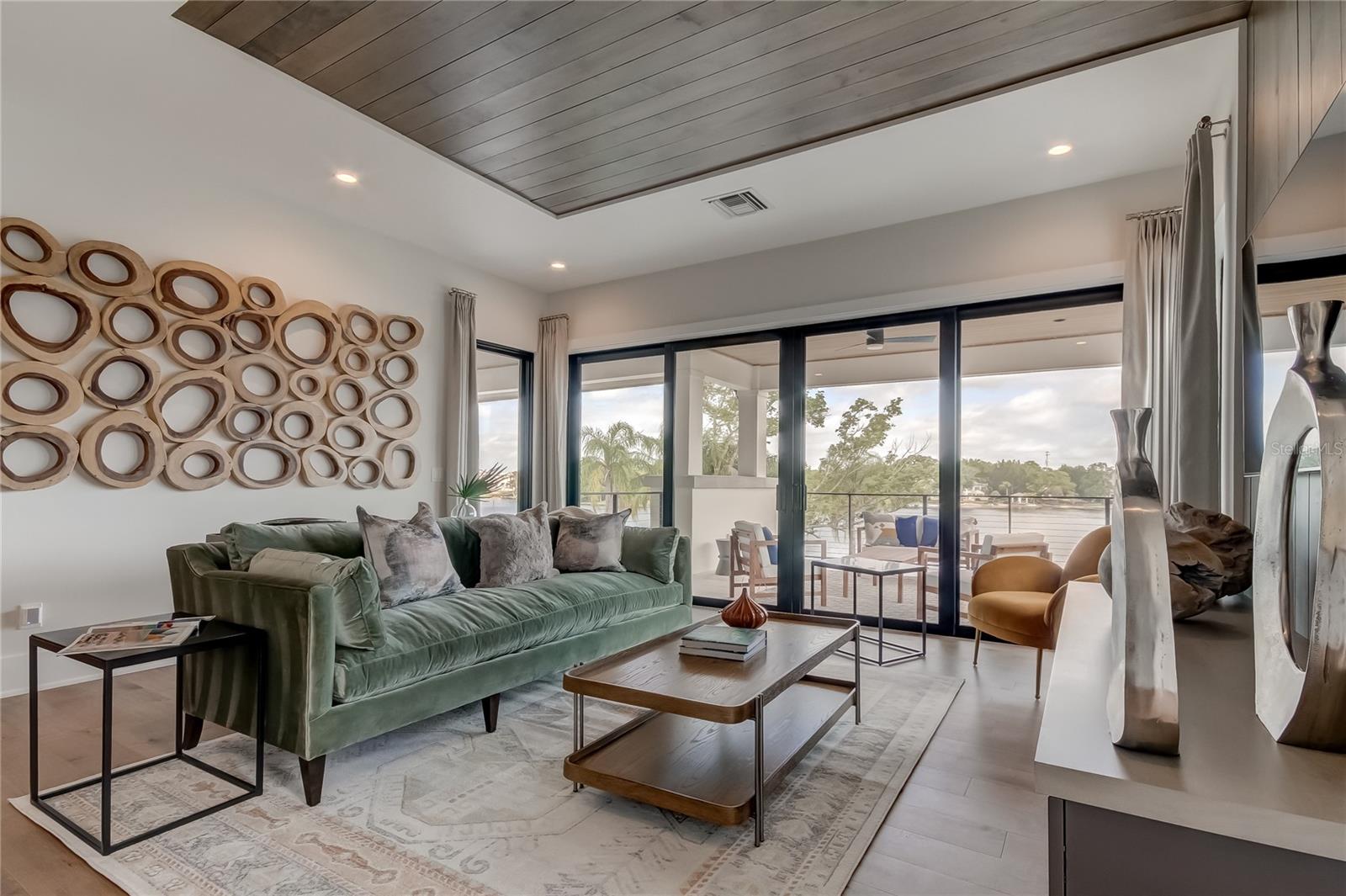 9586 TROUTWATER LN — photo 42