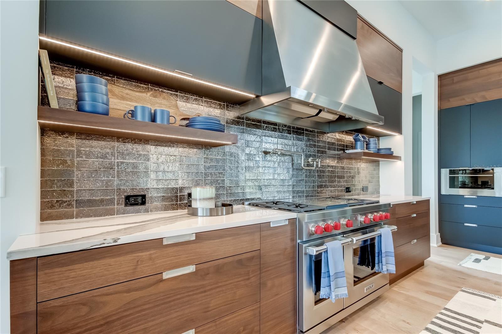 9586 TROUTWATER LN — photo 10