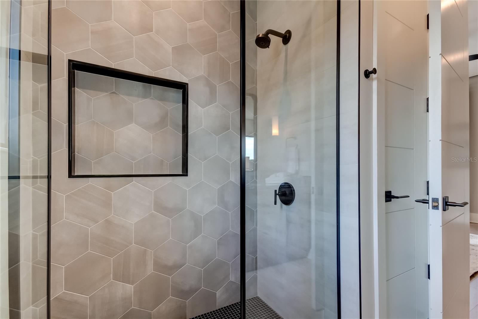 9586 TROUTWATER LN — photo 69