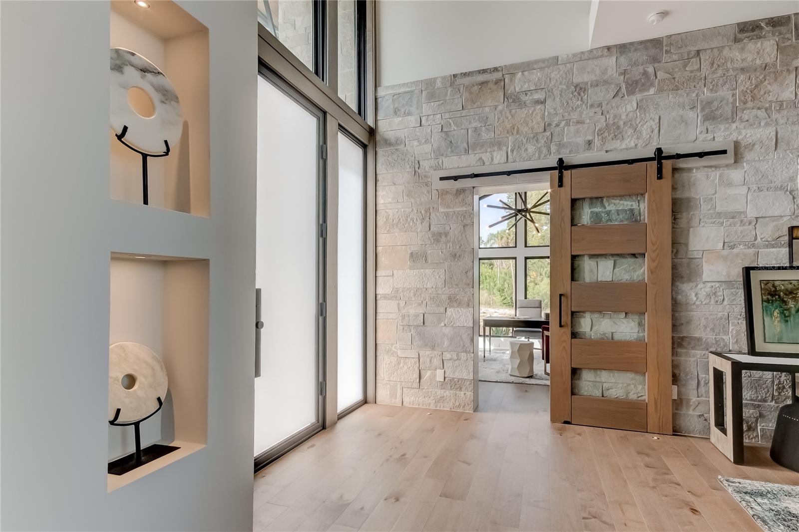 9586 TROUTWATER LN — photo 6