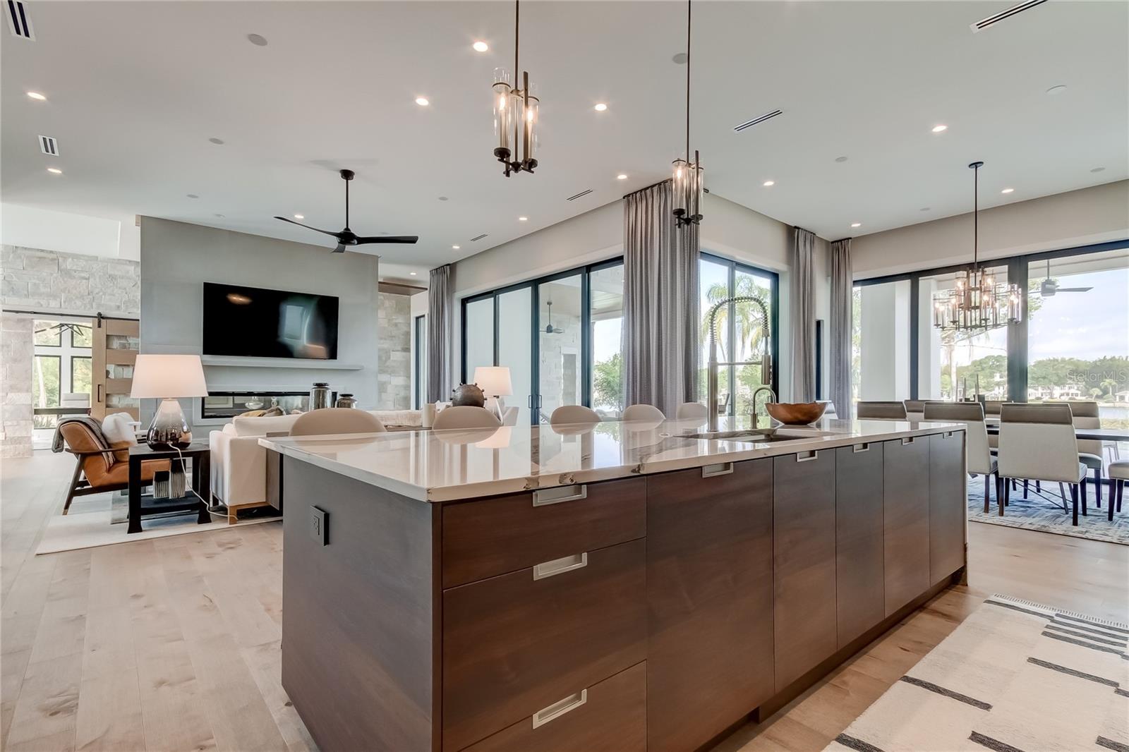 9586 TROUTWATER LN — photo 13