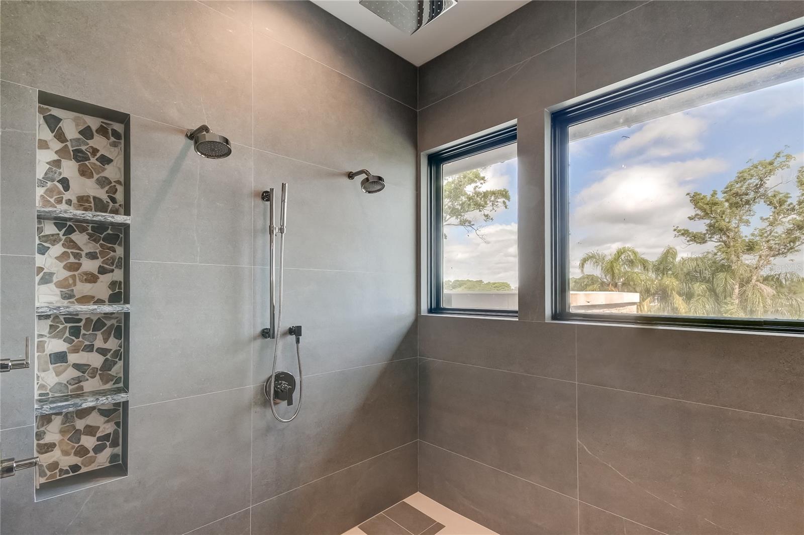 9586 TROUTWATER LN — photo 59
