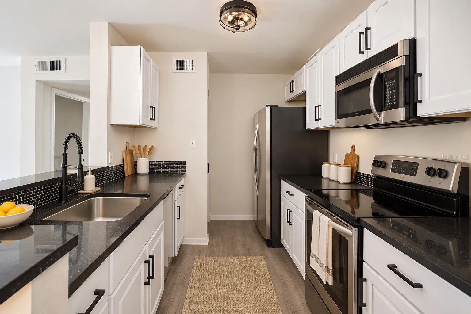 9481 HIGHLAND OAK DR #1801 — photo 7