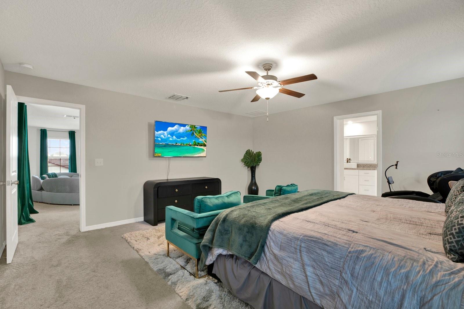 3505 N MARYLAND AVE — photo 26