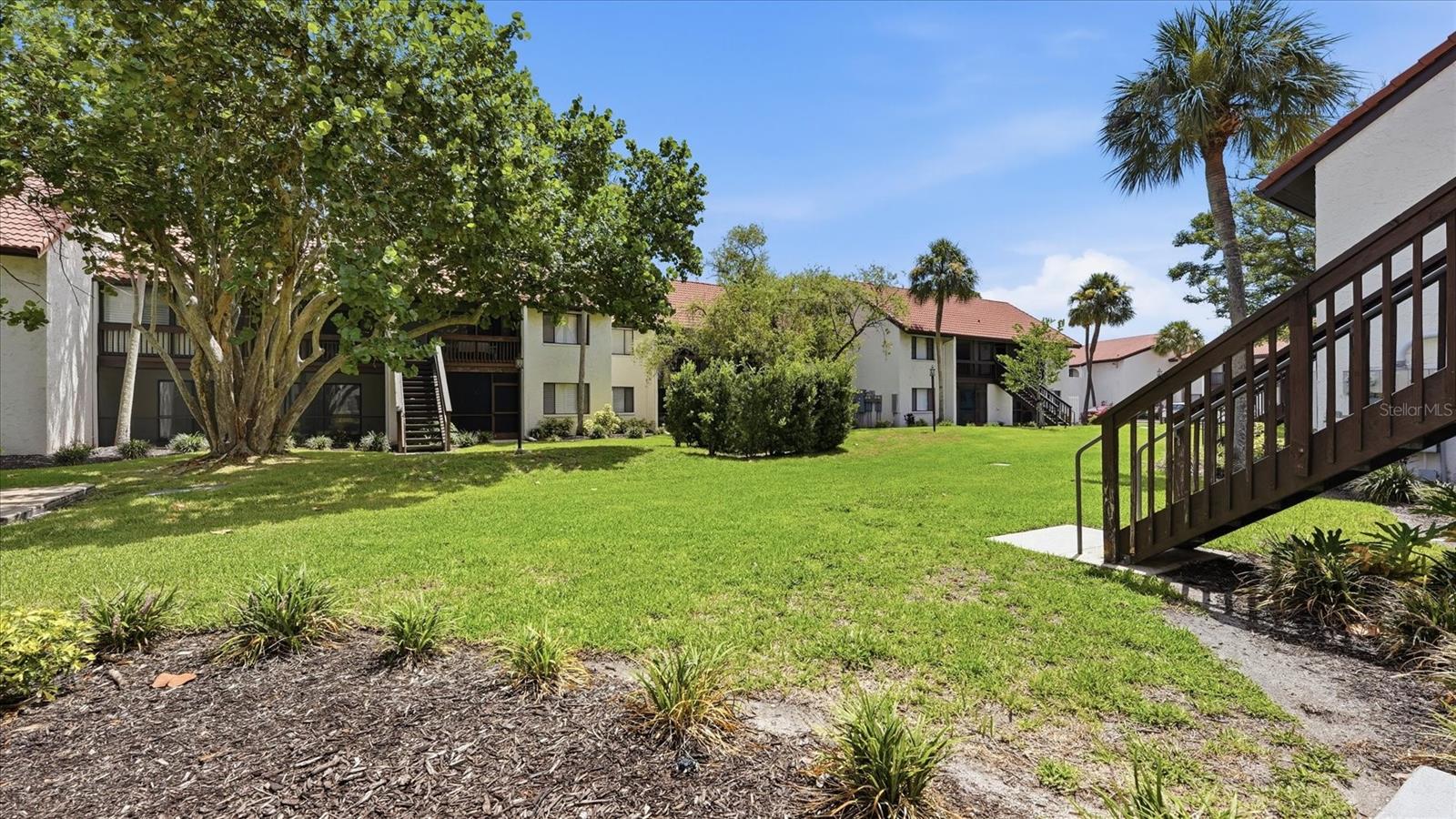 1640 STICKNEY POINT RD #40-101 — photo 24