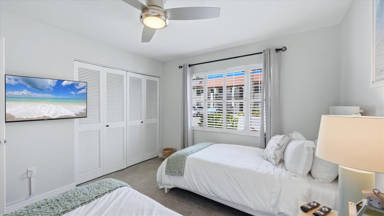 1640 STICKNEY POINT RD #40-101 — photo 20