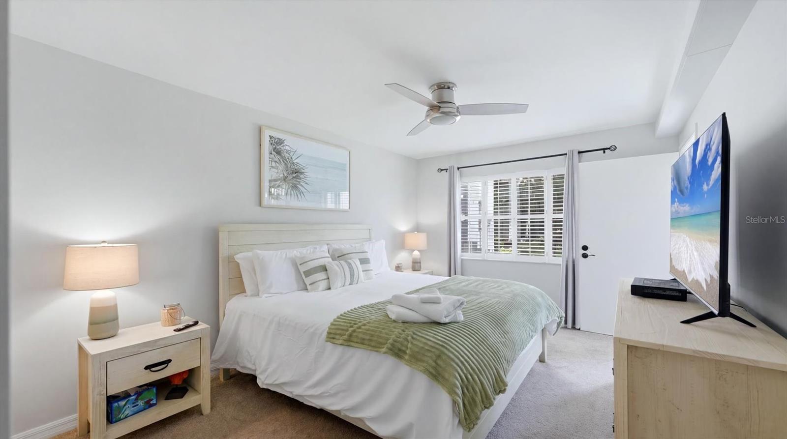 1640 STICKNEY POINT RD #40-101 — photo 14