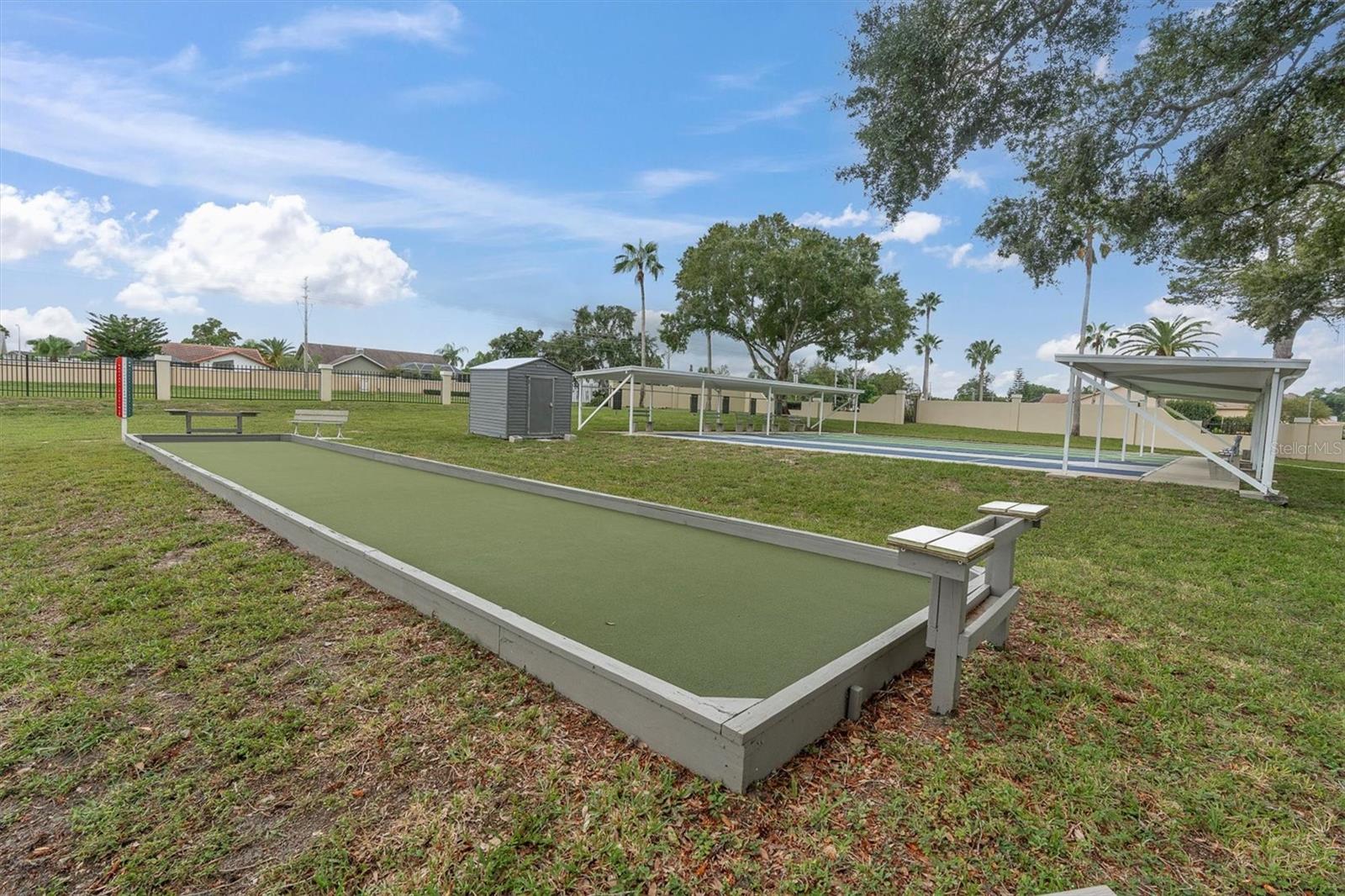 8721 LATHAM LN — photo 48