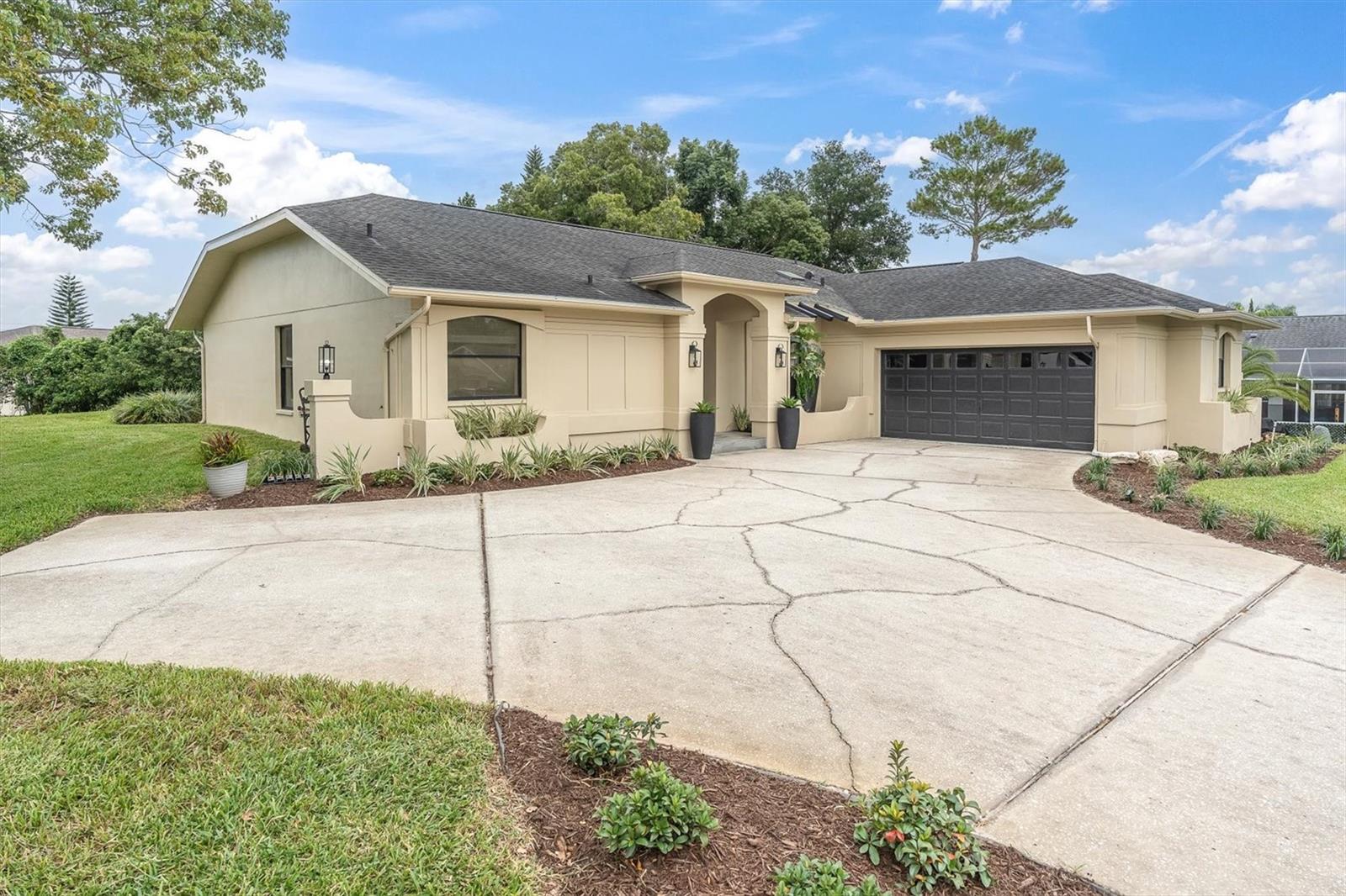 8721 LATHAM LN — photo 44