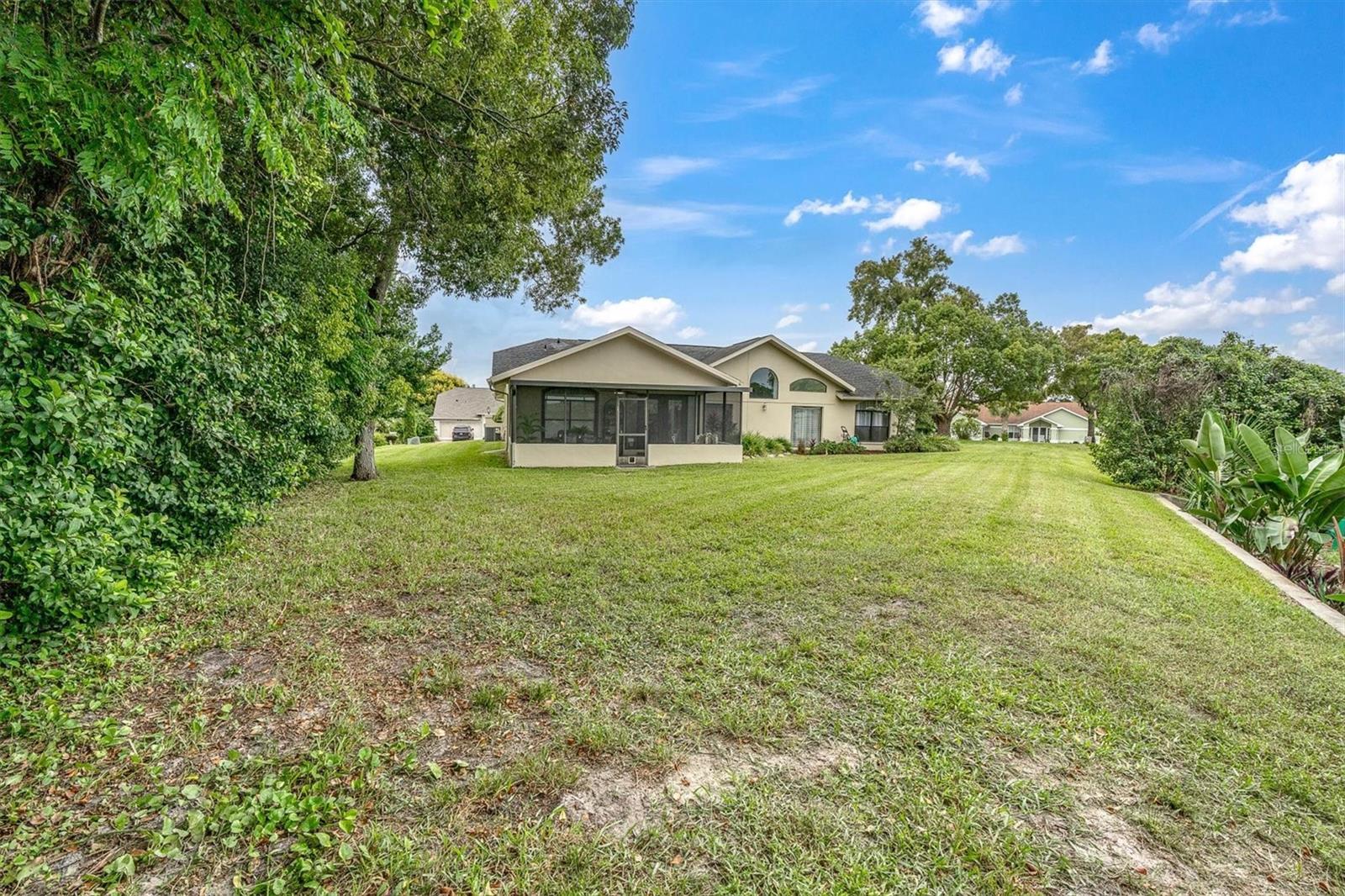 8721 LATHAM LN — photo 34