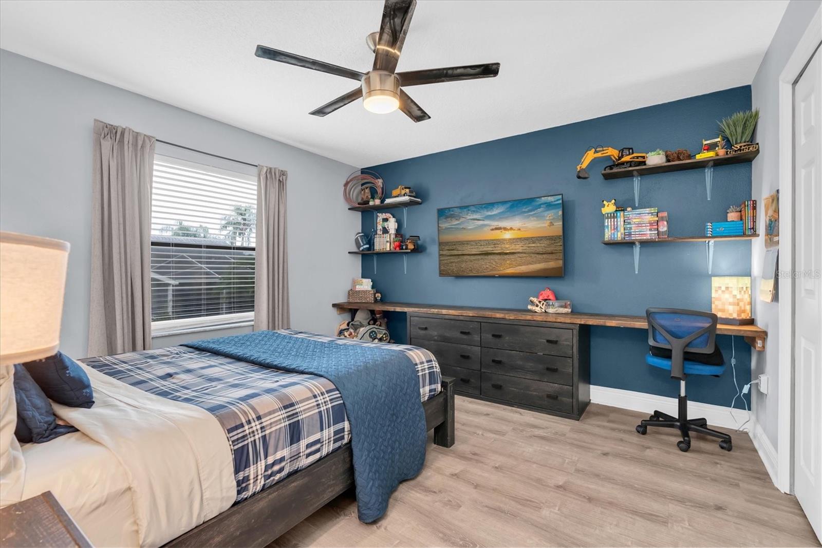 8721 LATHAM LN — photo 24