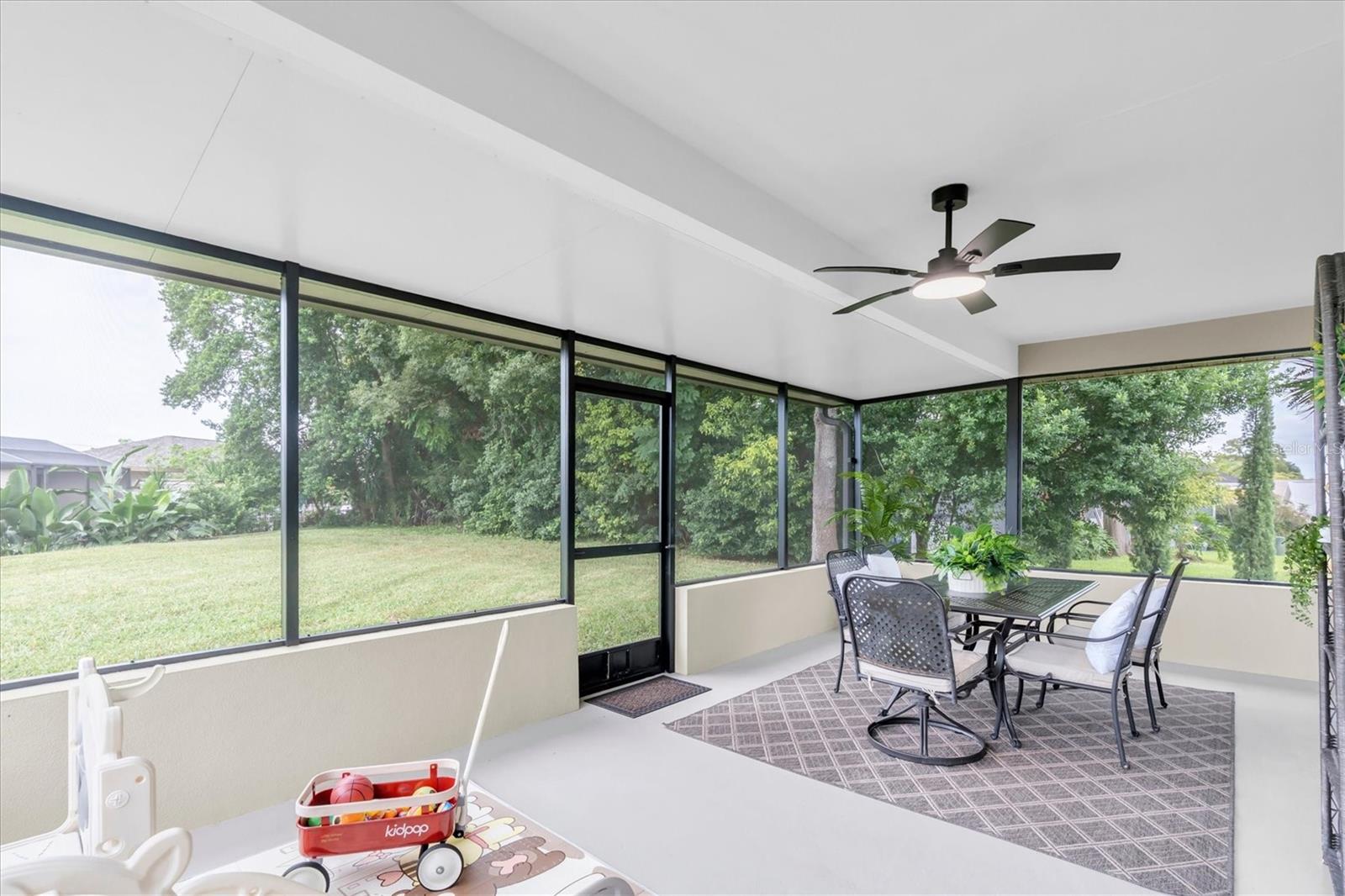 8721 LATHAM LN — photo 14