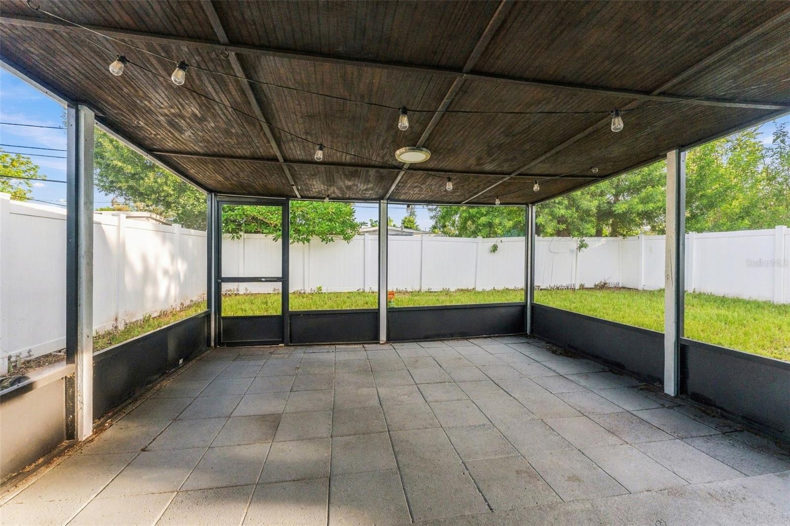 5143 NEWTON AVE S — photo 17