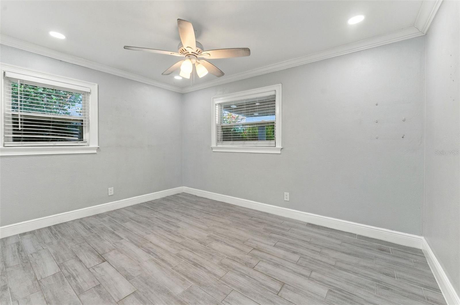 5143 NEWTON AVE S — photo 11