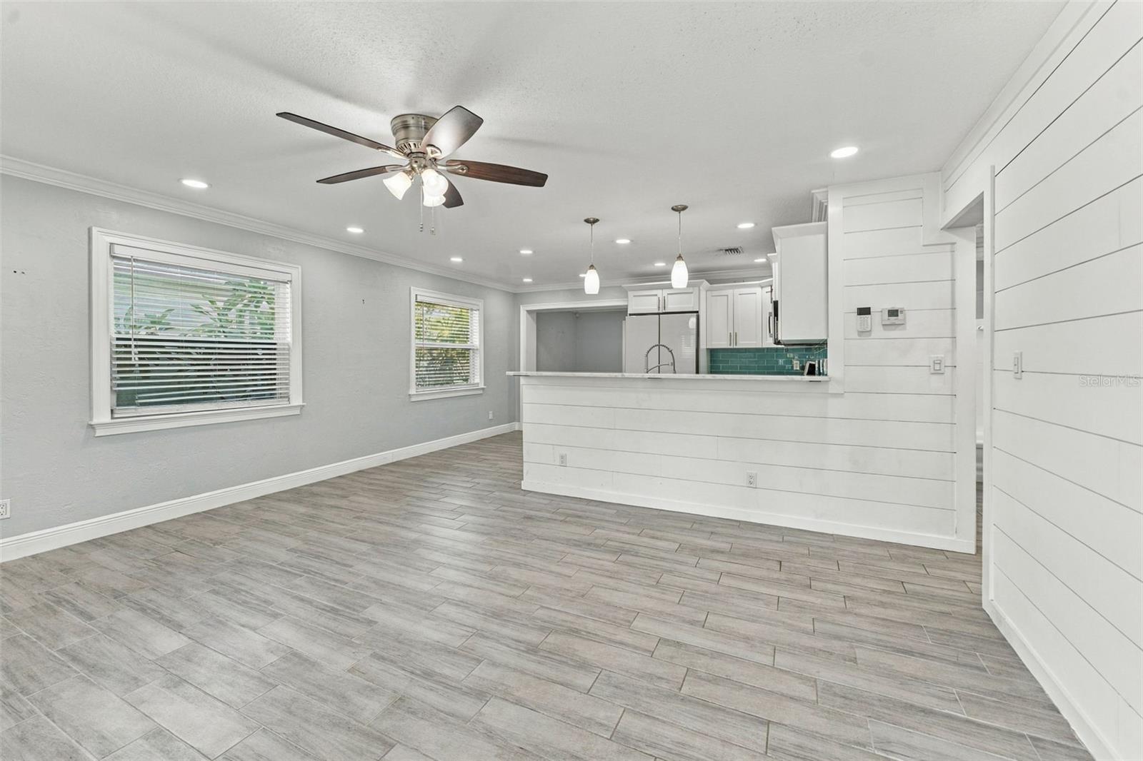 5143 NEWTON AVE S — photo 4