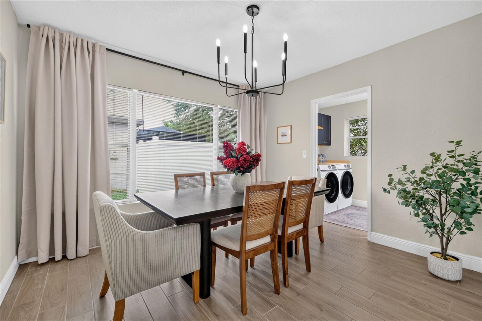 2913 W ELROD AVE — photo 13