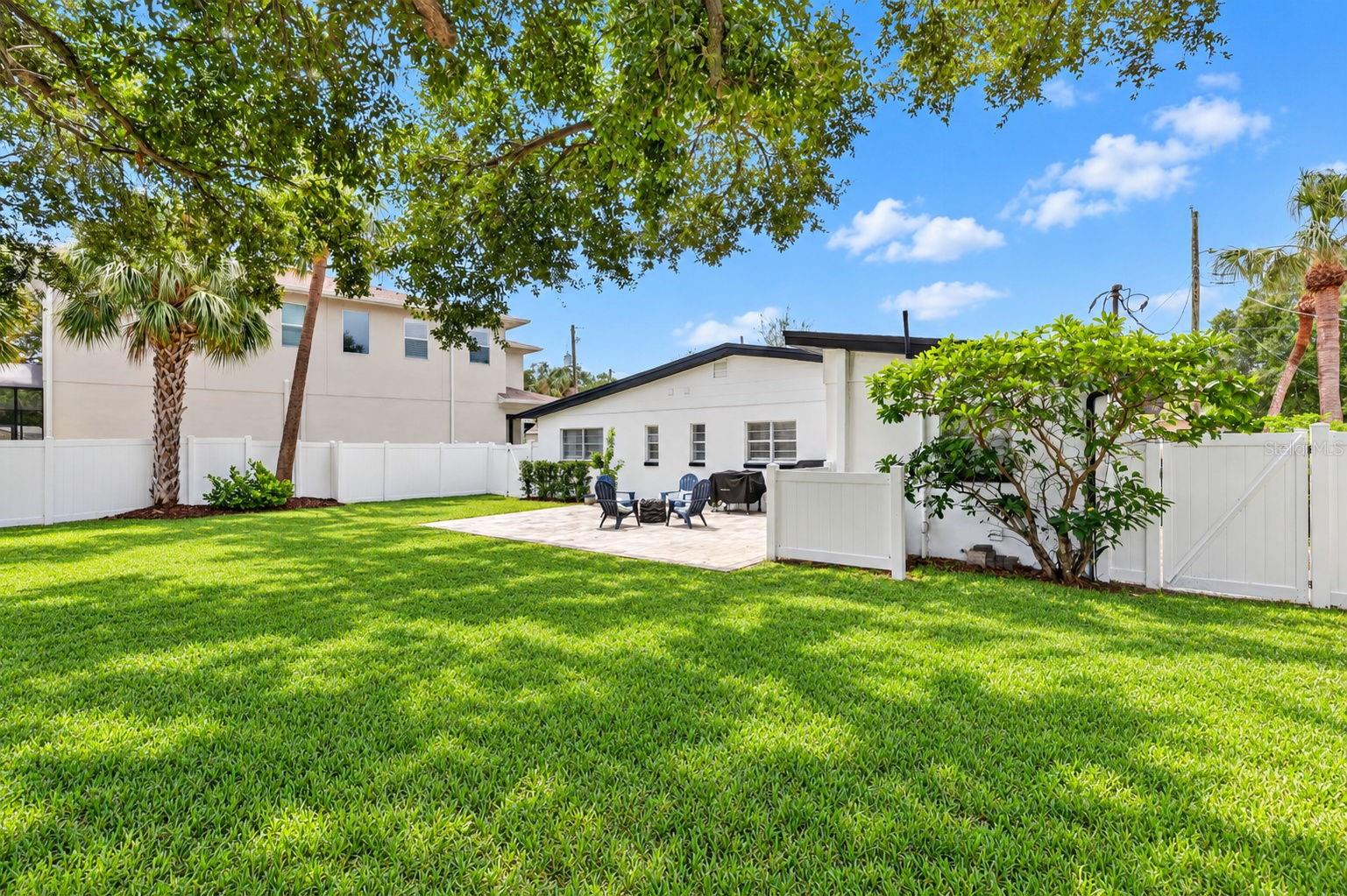 2913 W ELROD AVE — photo 28