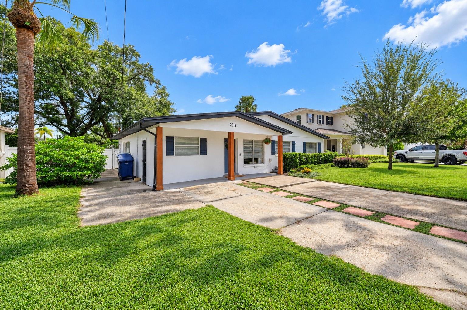 2913 W ELROD AVE — photo 2