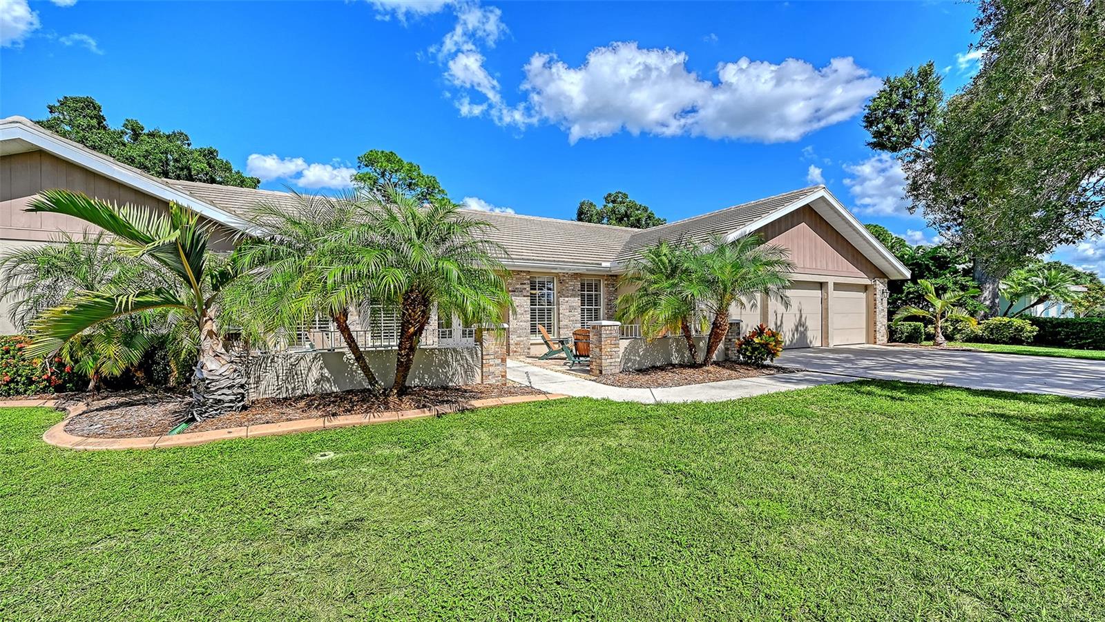 7913 BROADMOOR PINES BLVD — photo 9