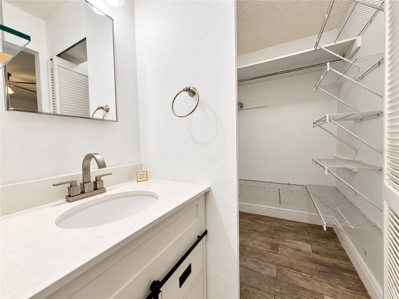 3204 W DE LEON ST #A — photo 19