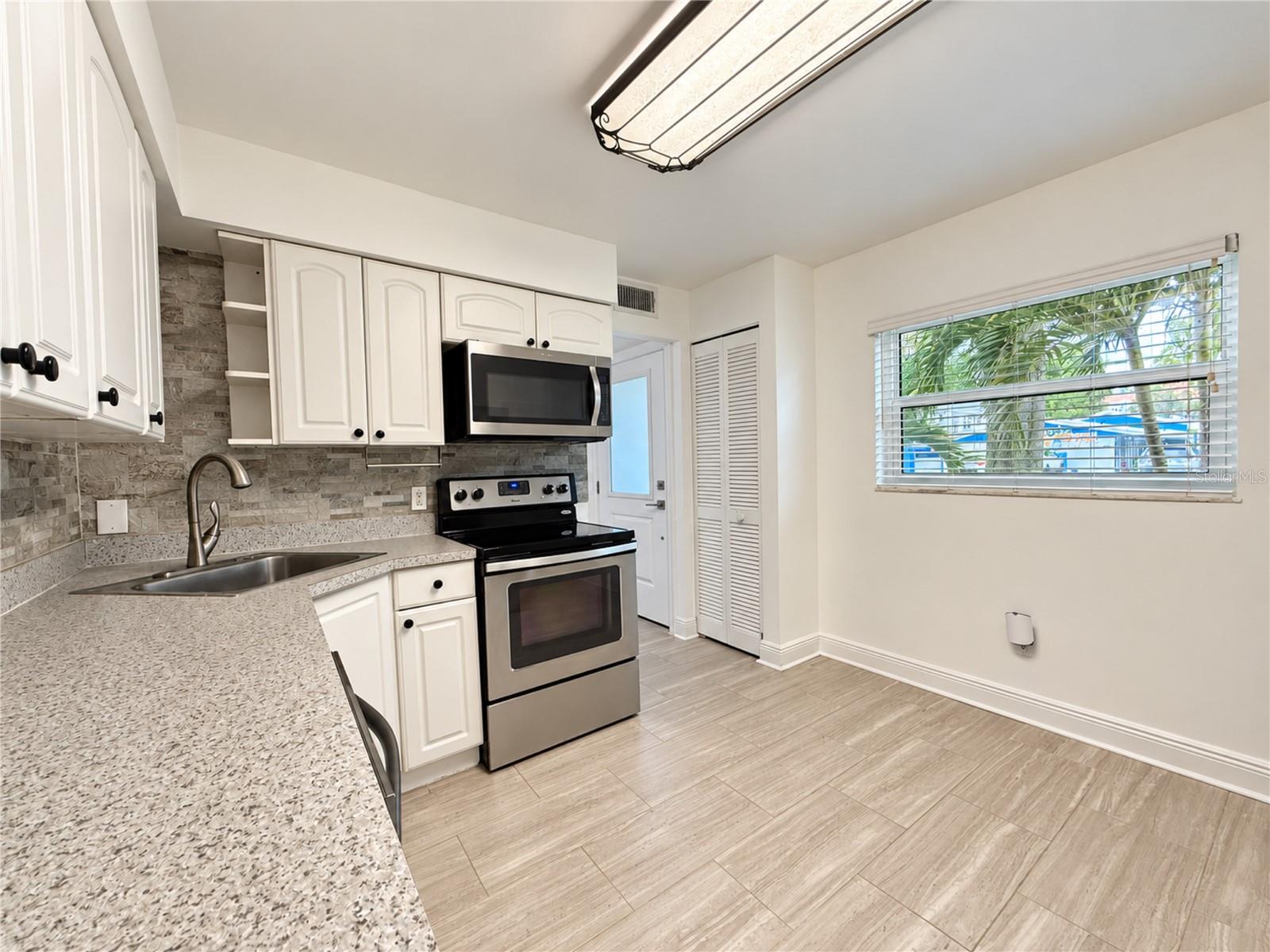 3204 W DE LEON ST #A — photo 7