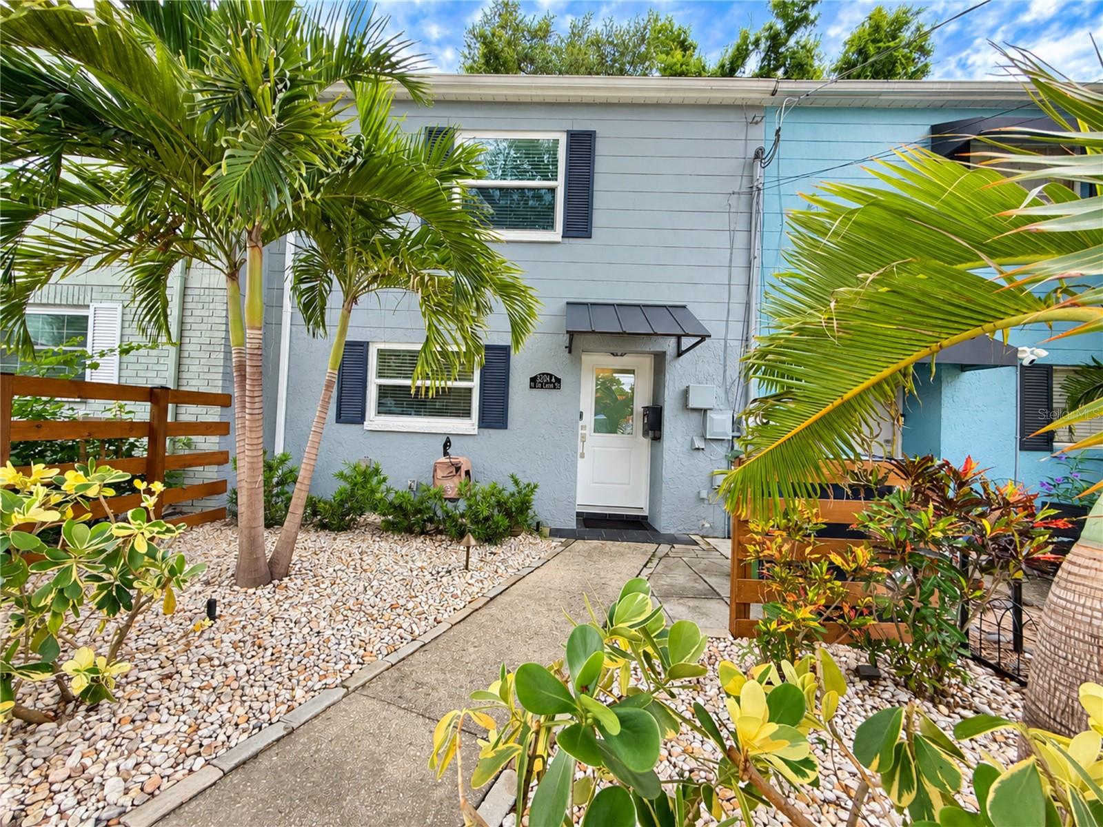 3204 W DE LEON ST #A — photo 2