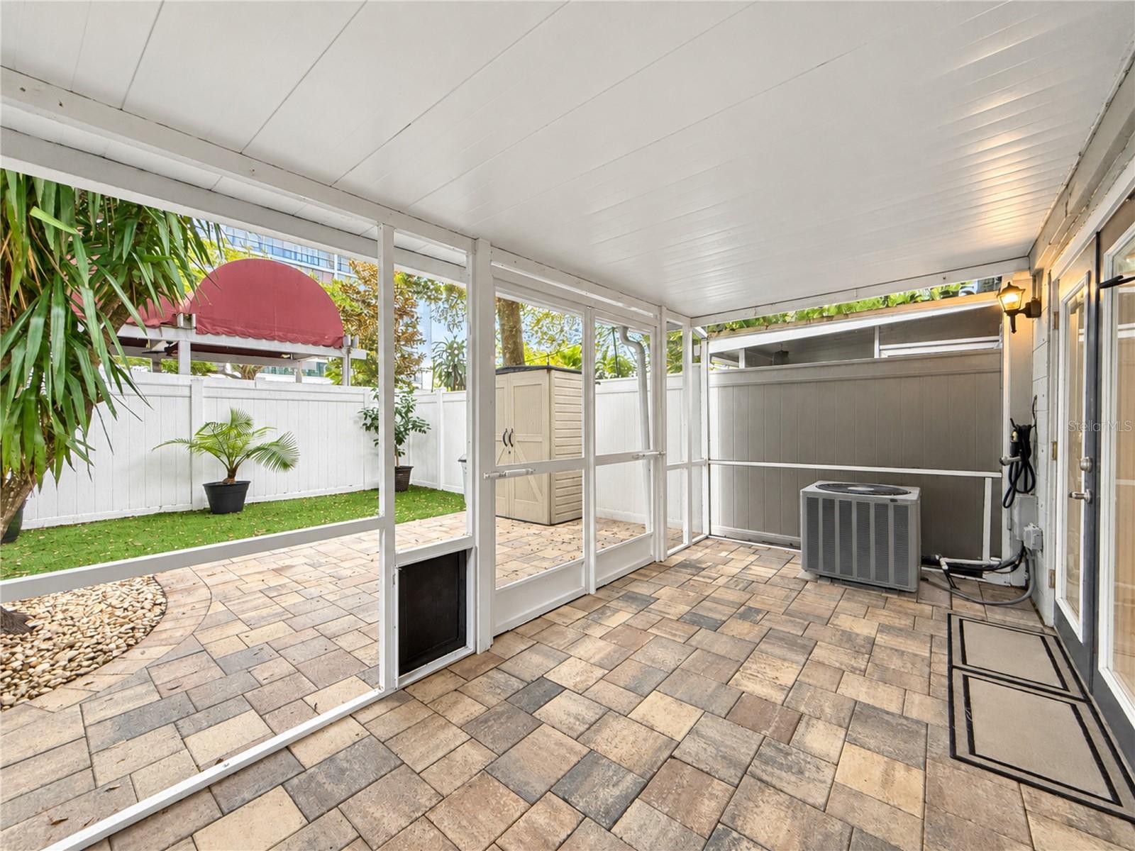 3204 W DE LEON ST #A — photo 24