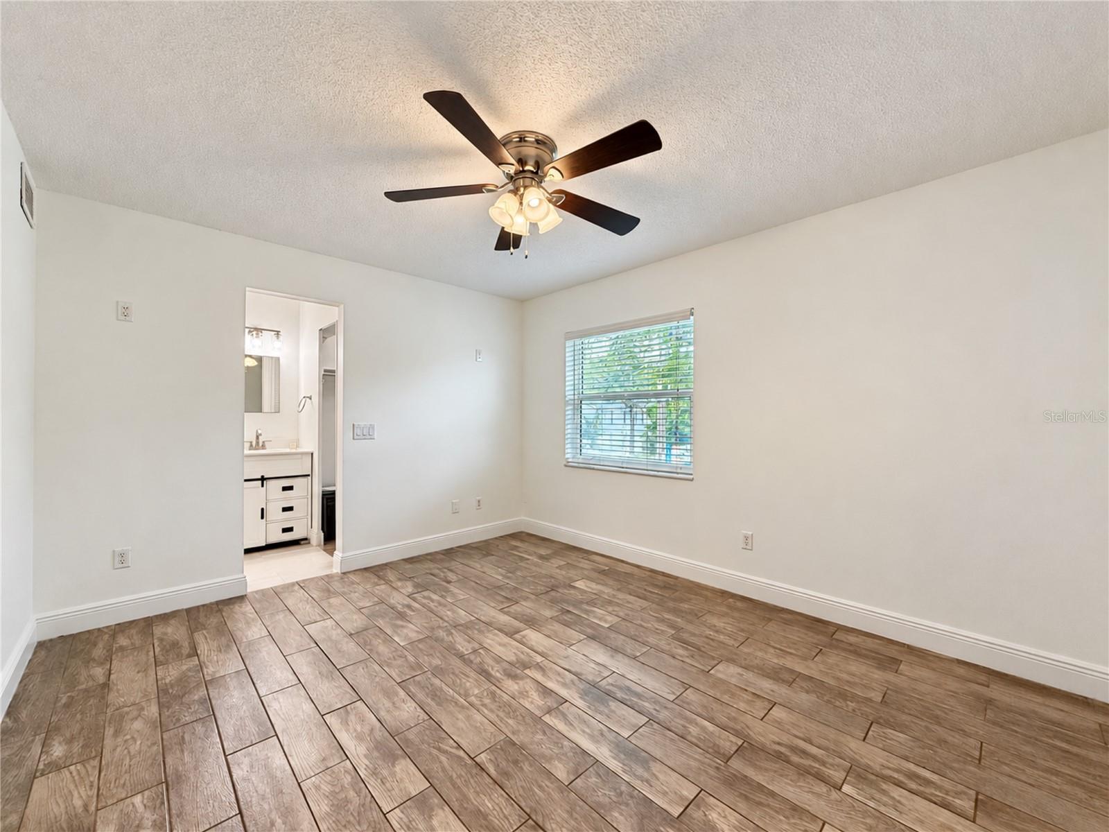 3204 W DE LEON ST #A — photo 22