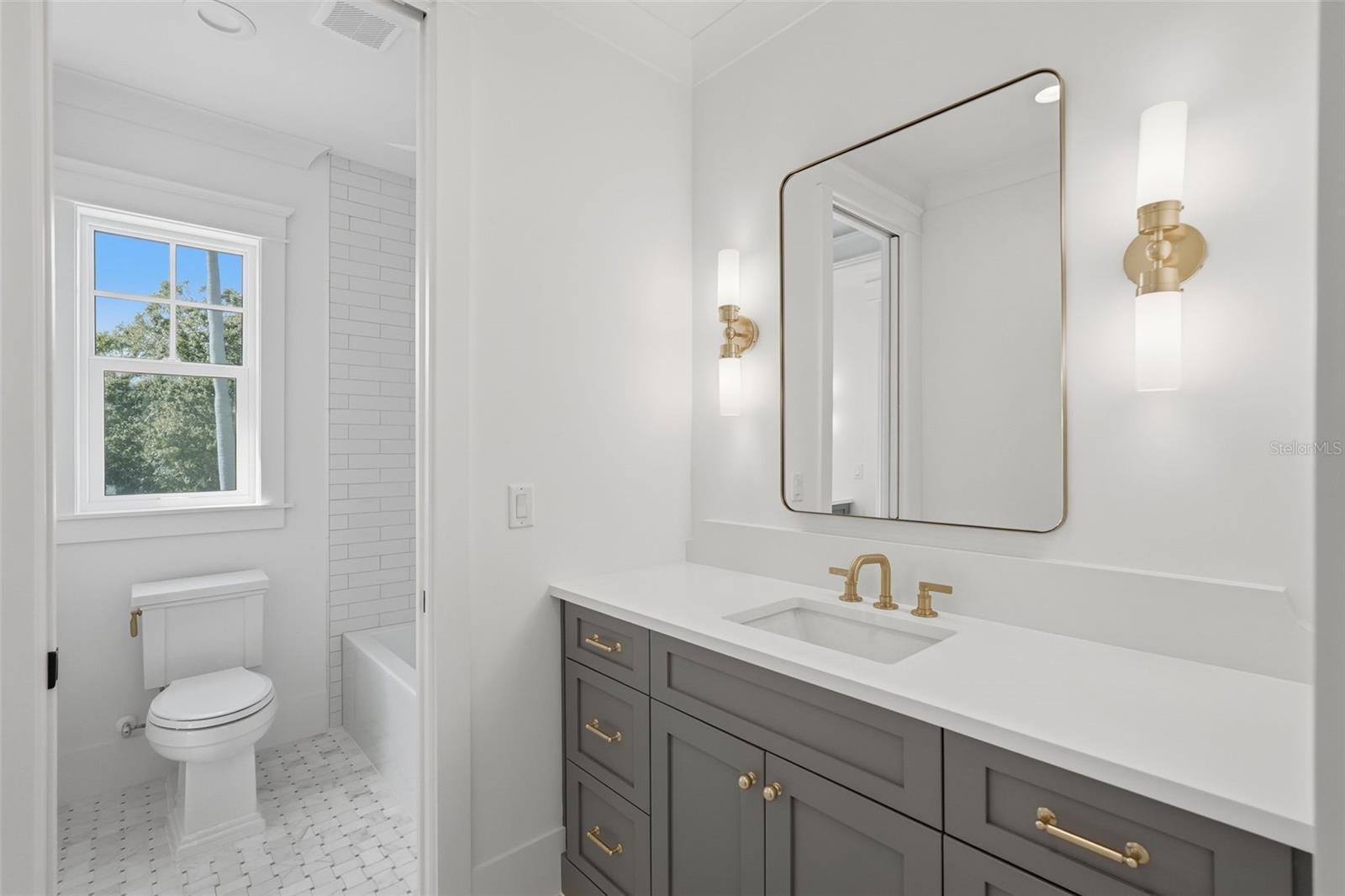 822 SNELL ISLE BLVD NE — photo 45